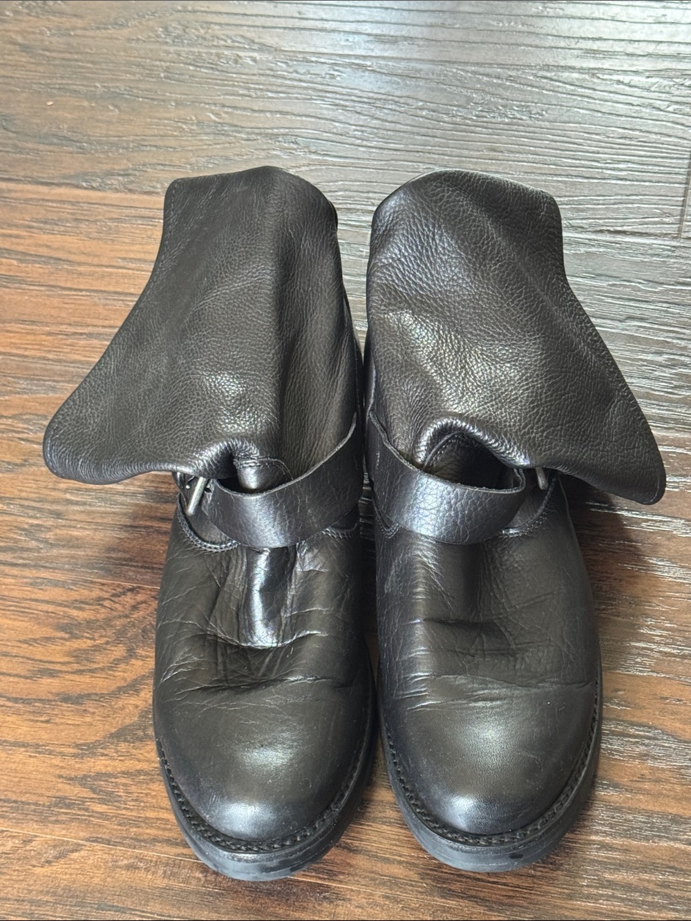 Frye Black Women's Leather Boots - Picture 3 of 16